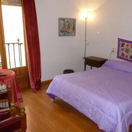 El Cascabel Guest house Granada