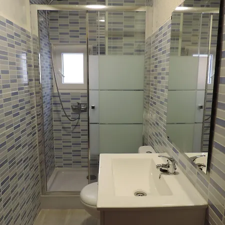 Guest house El Cascabel *