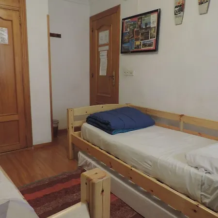 Guest house El Cascabel *